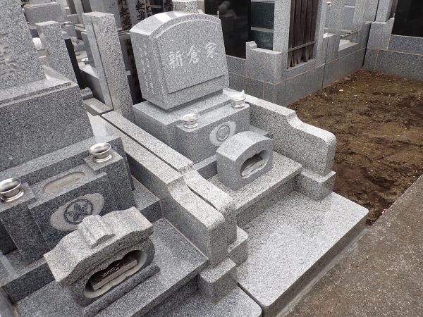 三鷹市大沢 長久寺 新倉家